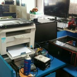 萬家鴻洲電腦 地址、電話與營業時間信息